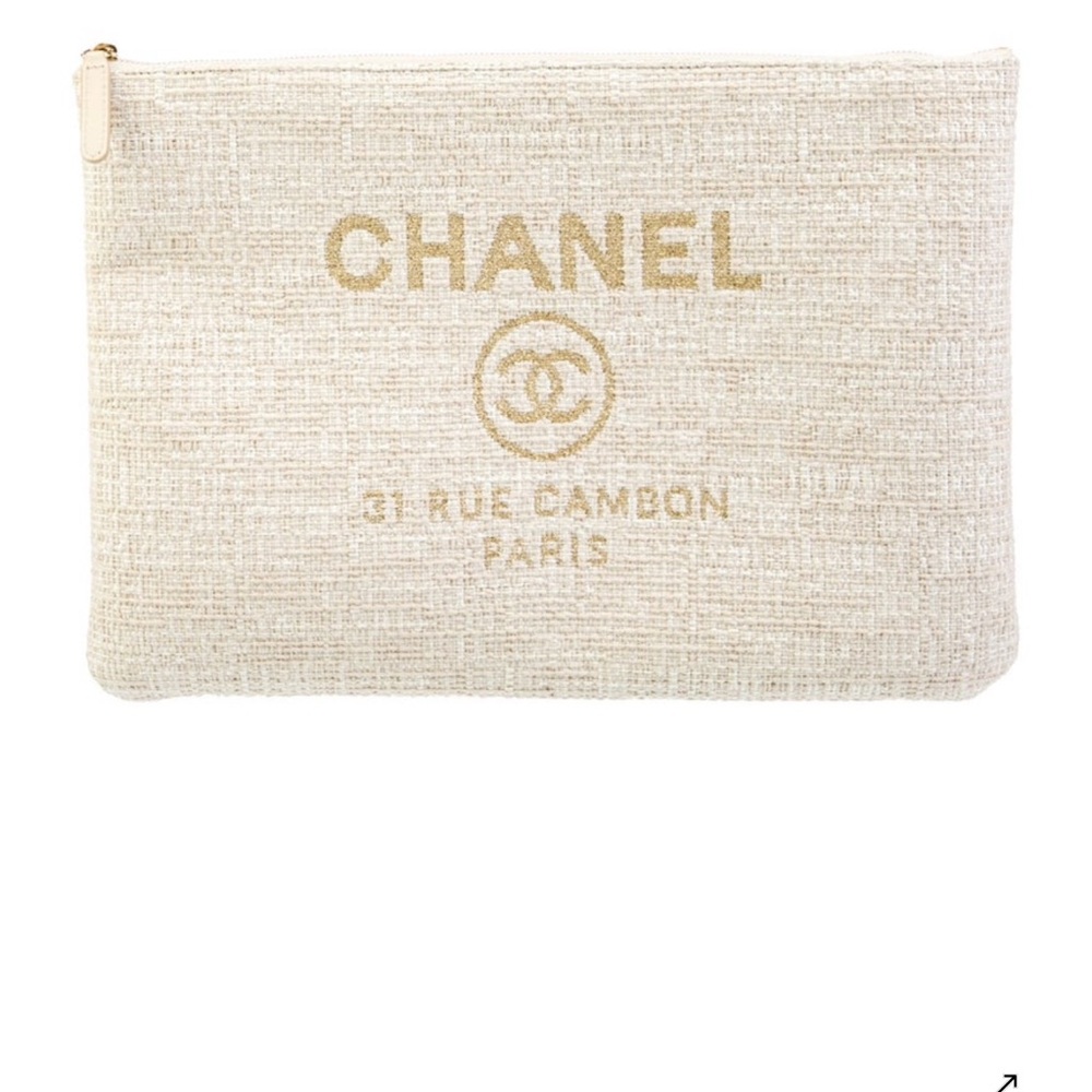 Chanel Deauville O-Case - Picture 3 of 9